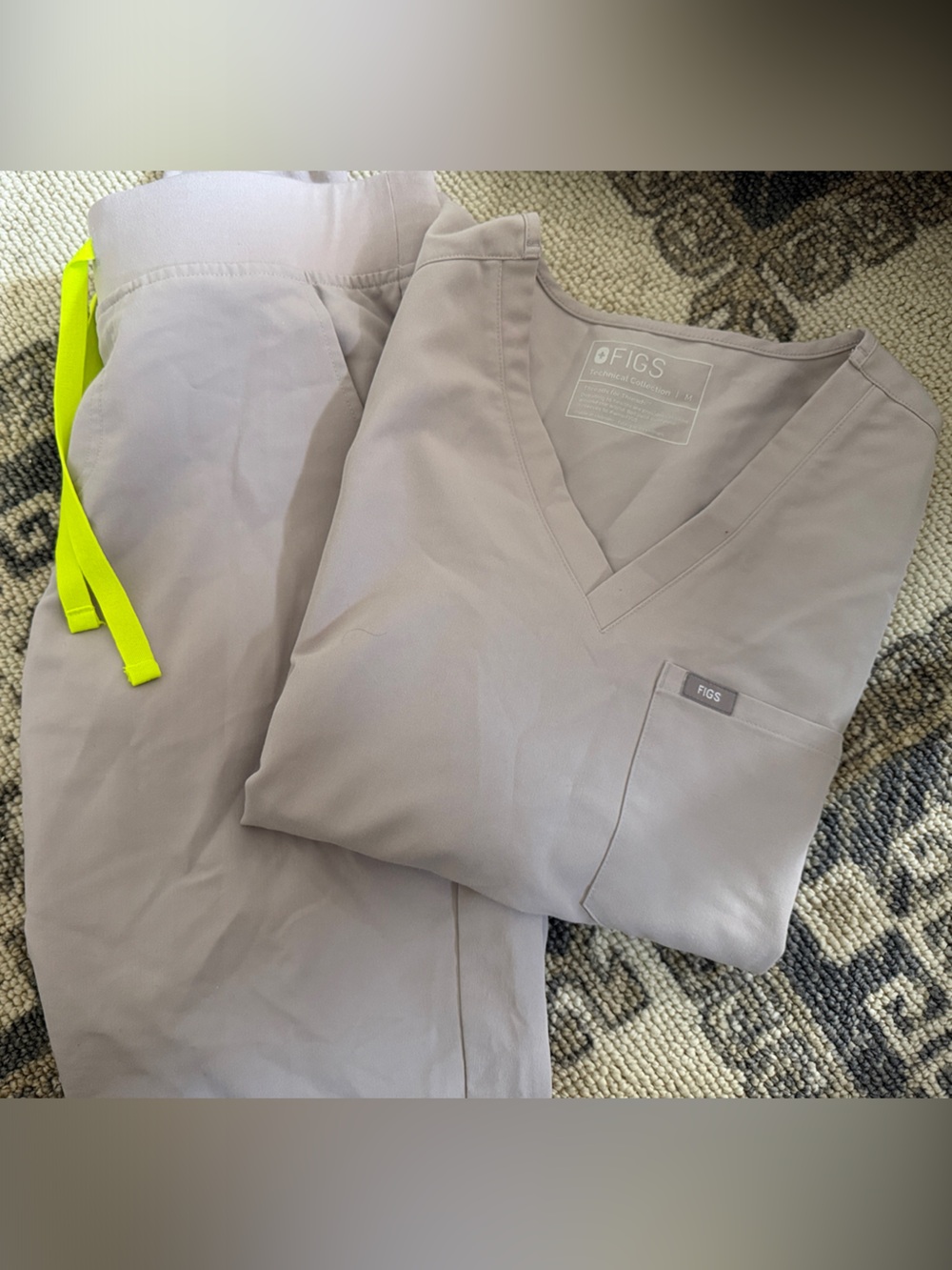 Wear Figs Scrub Set Slate Neon Catarina Medium Zamora Medium/Tall